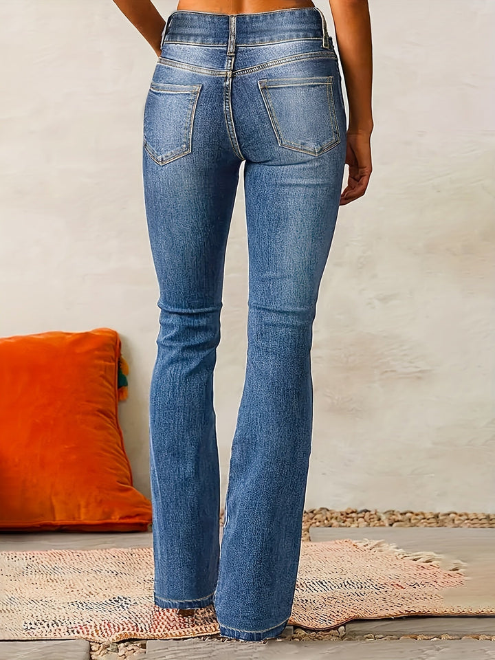 Isabel | Vaqueros acampanados de talle alto a la última moda