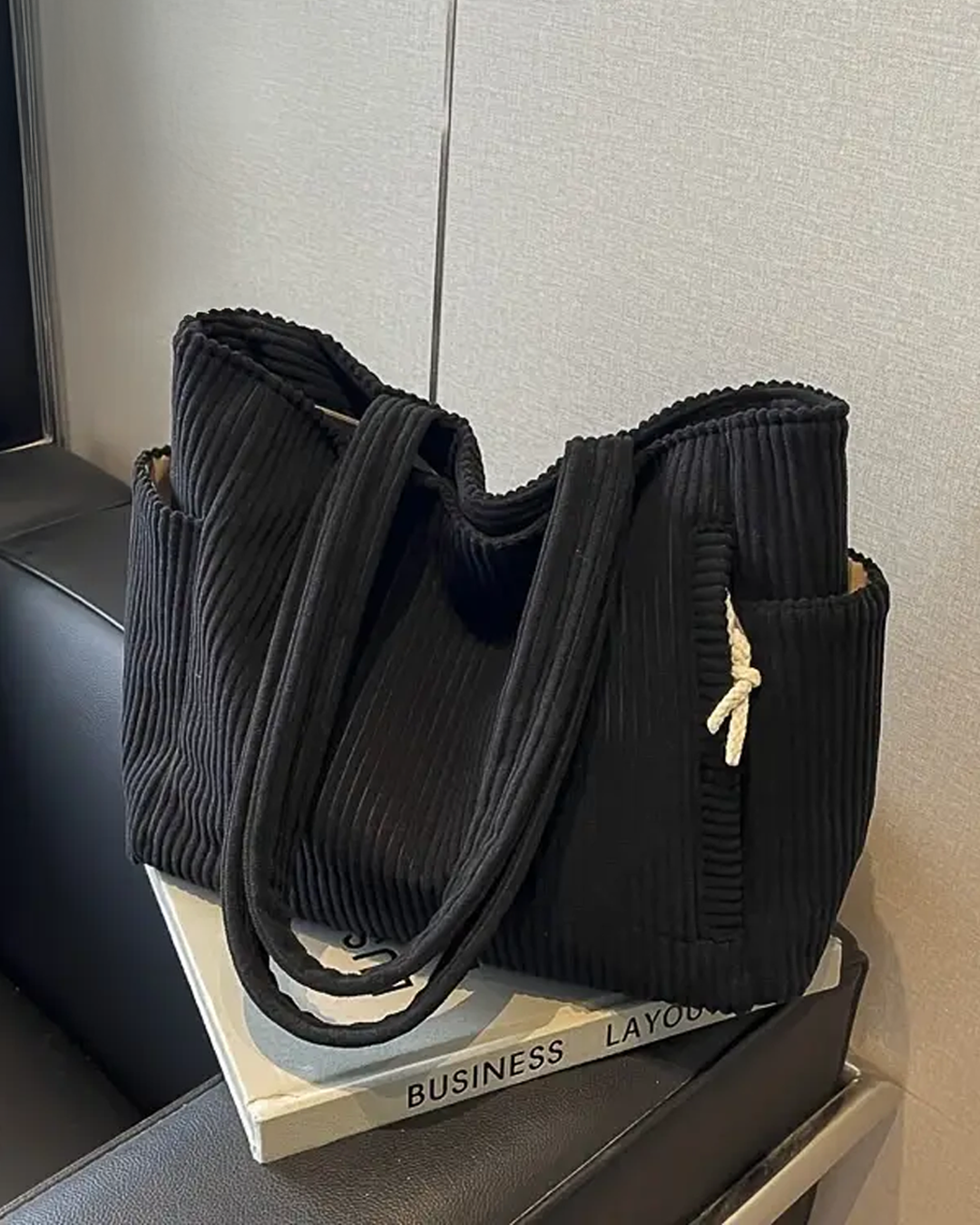 Estrella | Bolso con asas y detalle de cordón